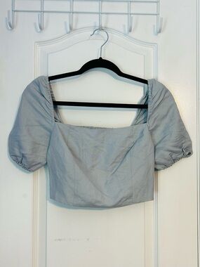 NWT OAK + FORT Pale Blue Linen Blend Crop Top Short Sleeve Side Zip - Size XS
